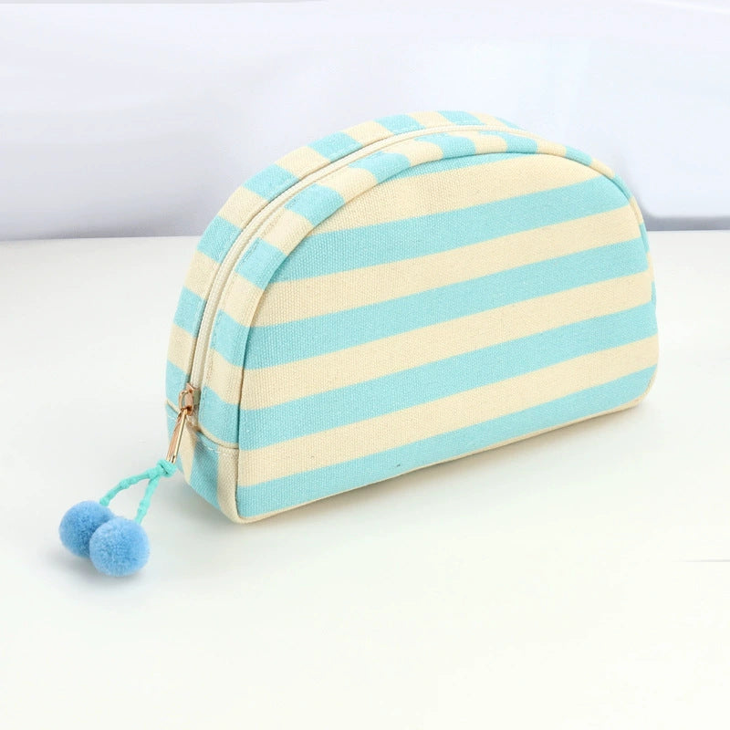 Makeup bag