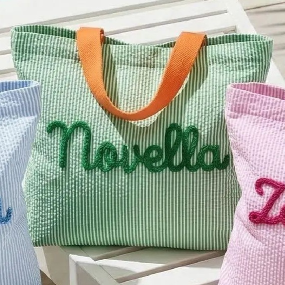 Striped letter canvas bag